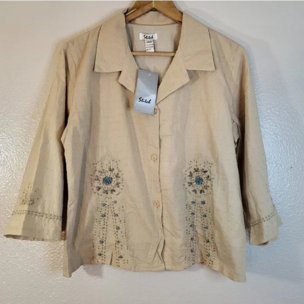 ❤️ Stitched Swiss Dot Turquoise Beading 3/4 Sleeve Button Down Blouse